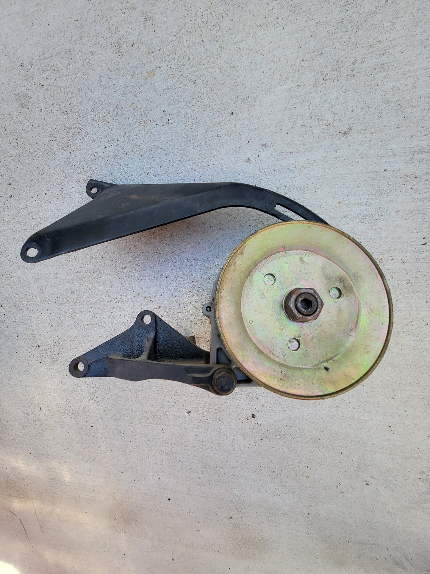 1965-72 Chevy GMC BB Alternator with Lower Upper Bracket 5" Race Pulley Used