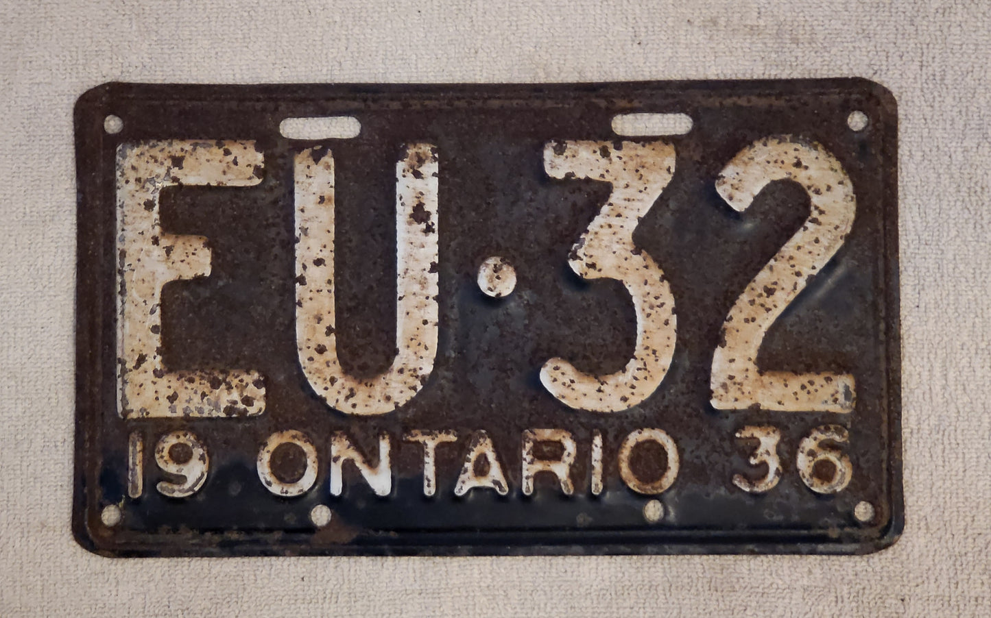 1936 Ontario Canada License Plate # EU-32 Single 4 Digit Original