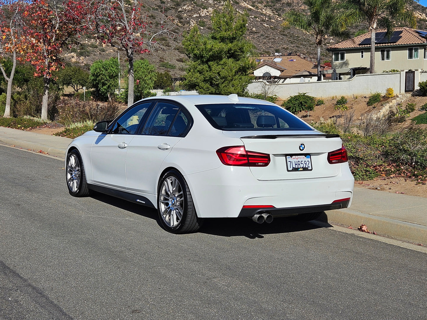 2015 BMW 328i M-Sport Sedan Staggered M3 19" wheels Heads-Up Display SOLD