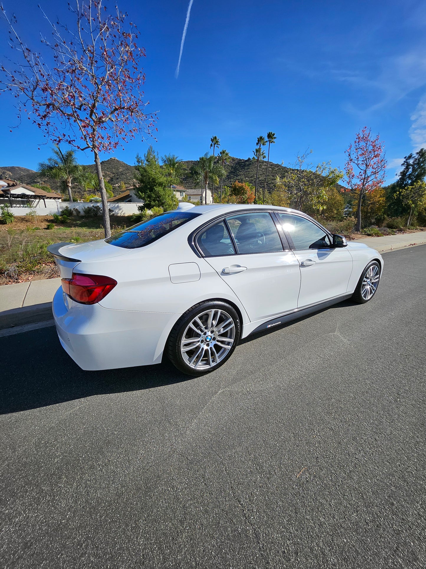 2015 BMW 328i M-Sport Sedan Staggered M3 19" wheels Heads-Up Display SOLD