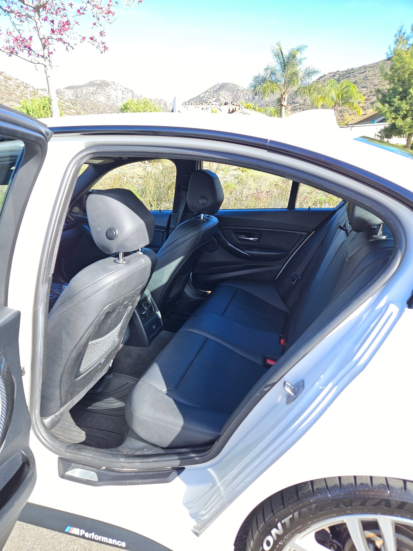 2015 BMW 328i M-Sport Sedan Staggered M3 19" wheels Heads-Up Display SOLD