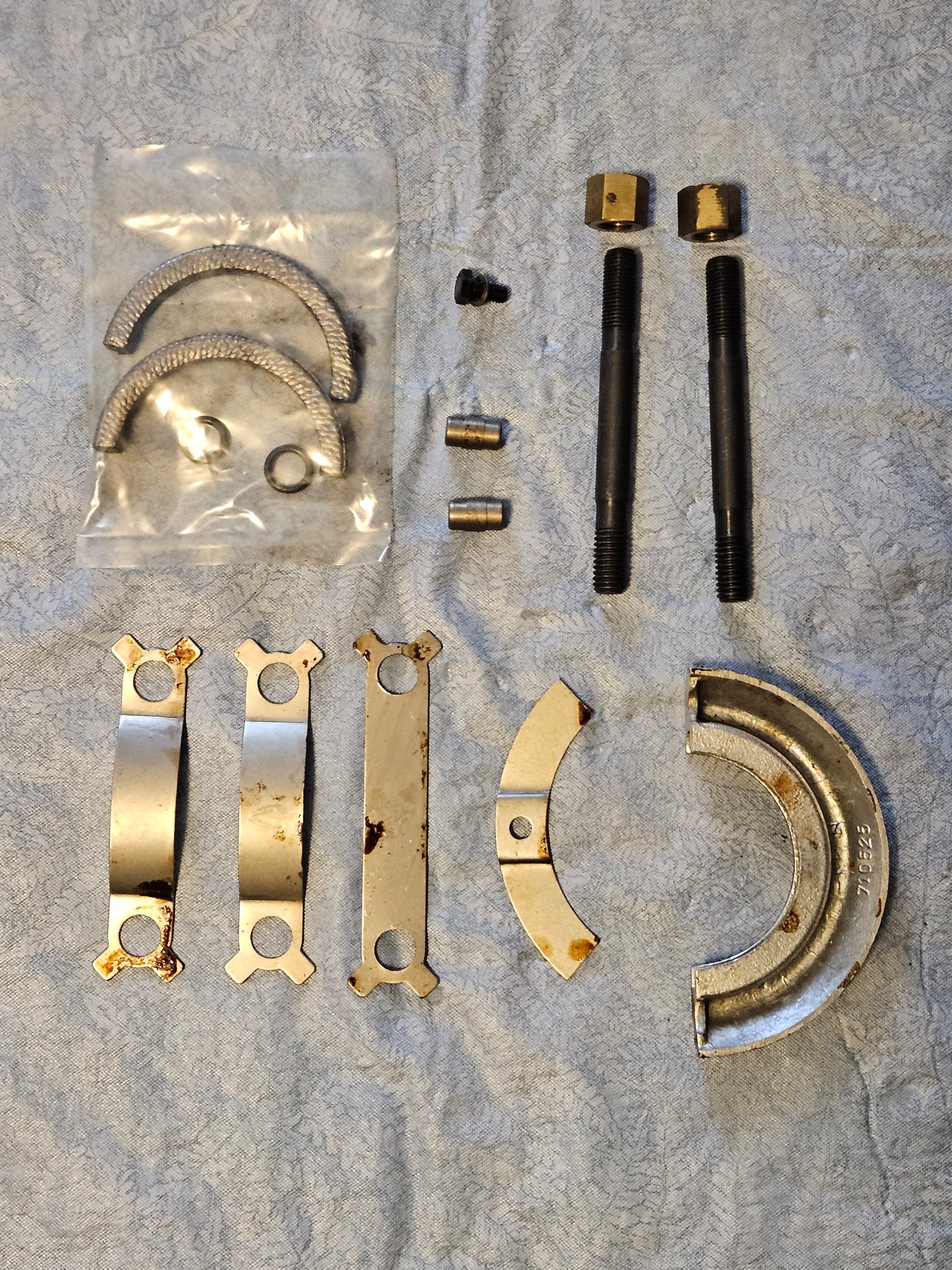 NOS Flathead Ford Mercury V8 Rear Main Retainer Seal Studs Dowel Pins Kit New