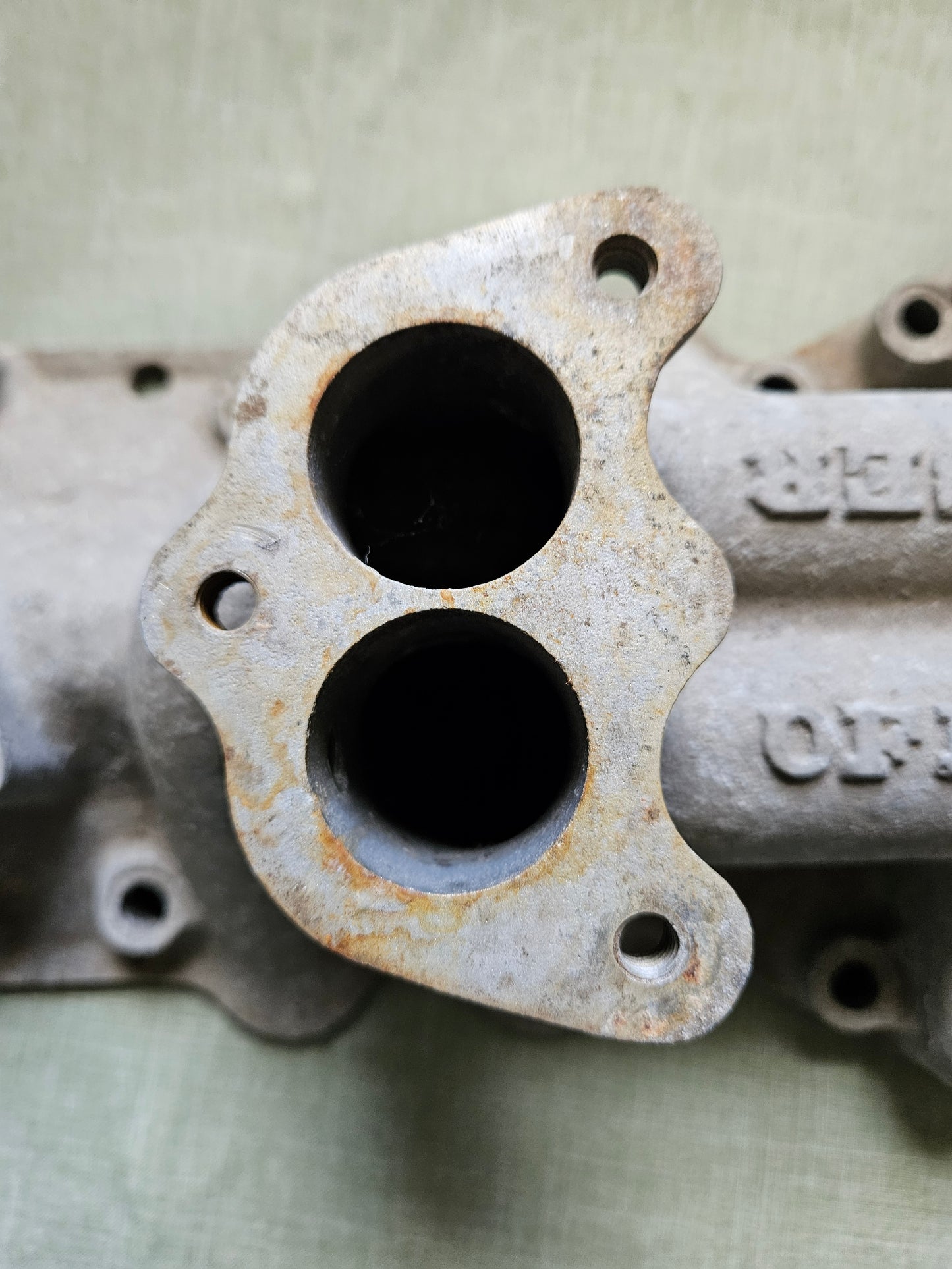 1939-1948 Ford Mercury Flathead Offenhauser Offy 1073 2x2 Dual Carb Intake Used