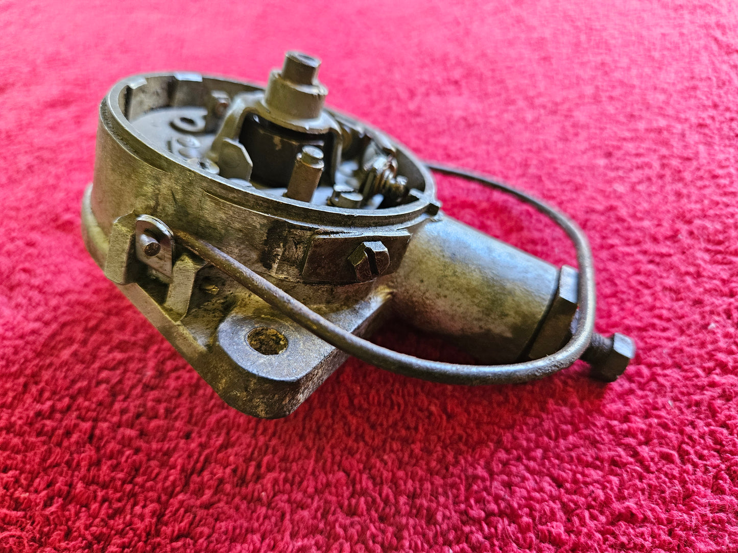 1942 1948 Ford 21A-12127 Crab 2 Bolt Distributor Original Used 1