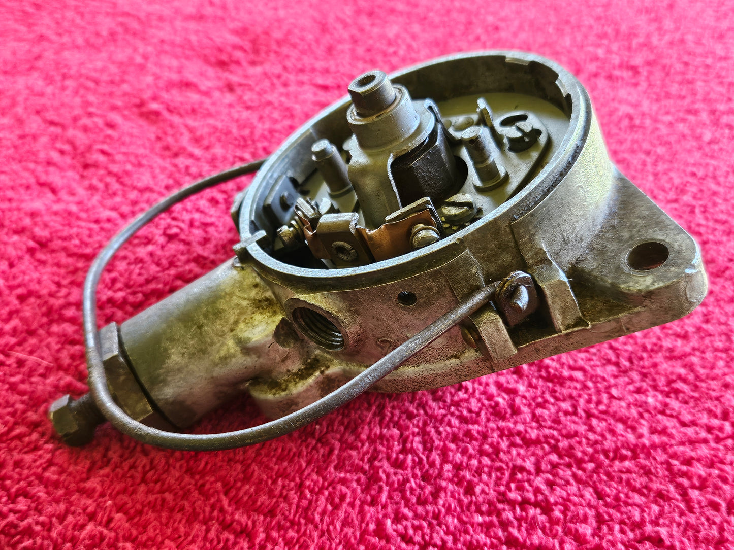 1942 1948 Ford 21A-12127 Crab 2 Bolt Distributor Original Used 1