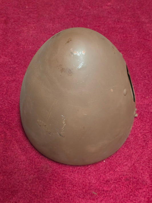 Headlight shell side view