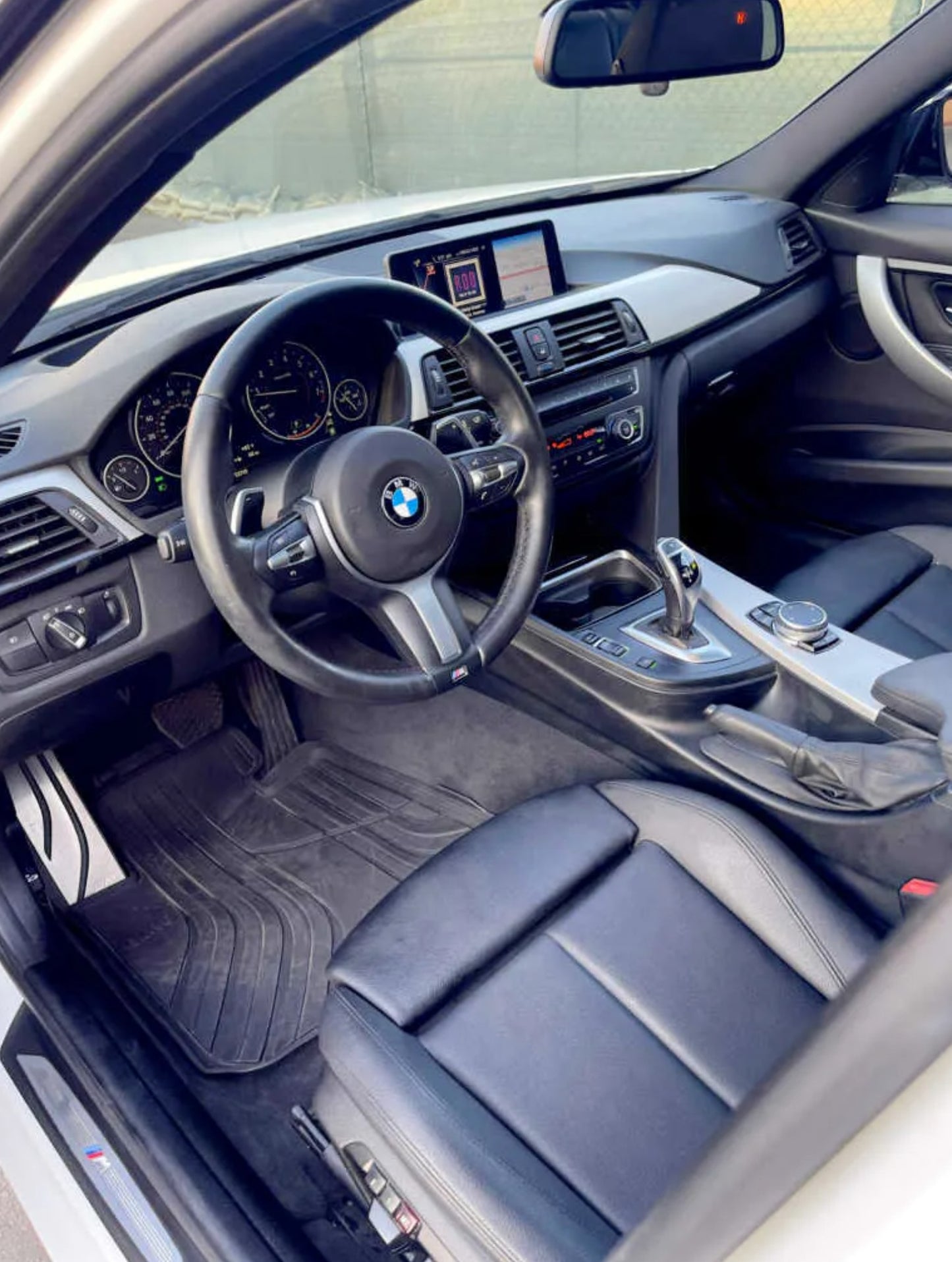 2015 BMW 328i M-Sport Sedan Staggered M3 19" wheels Heads-Up Display SOLD