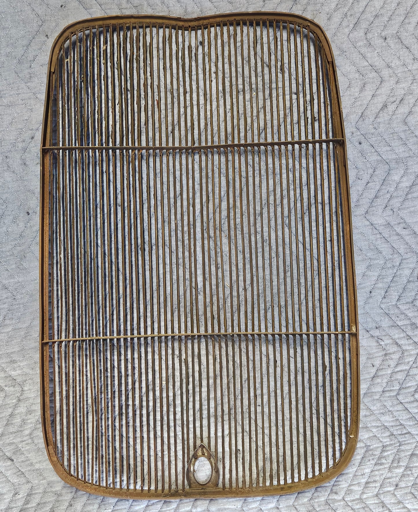 1932 Ford Radiator Grill Shell with Insert Chin Excellent Used