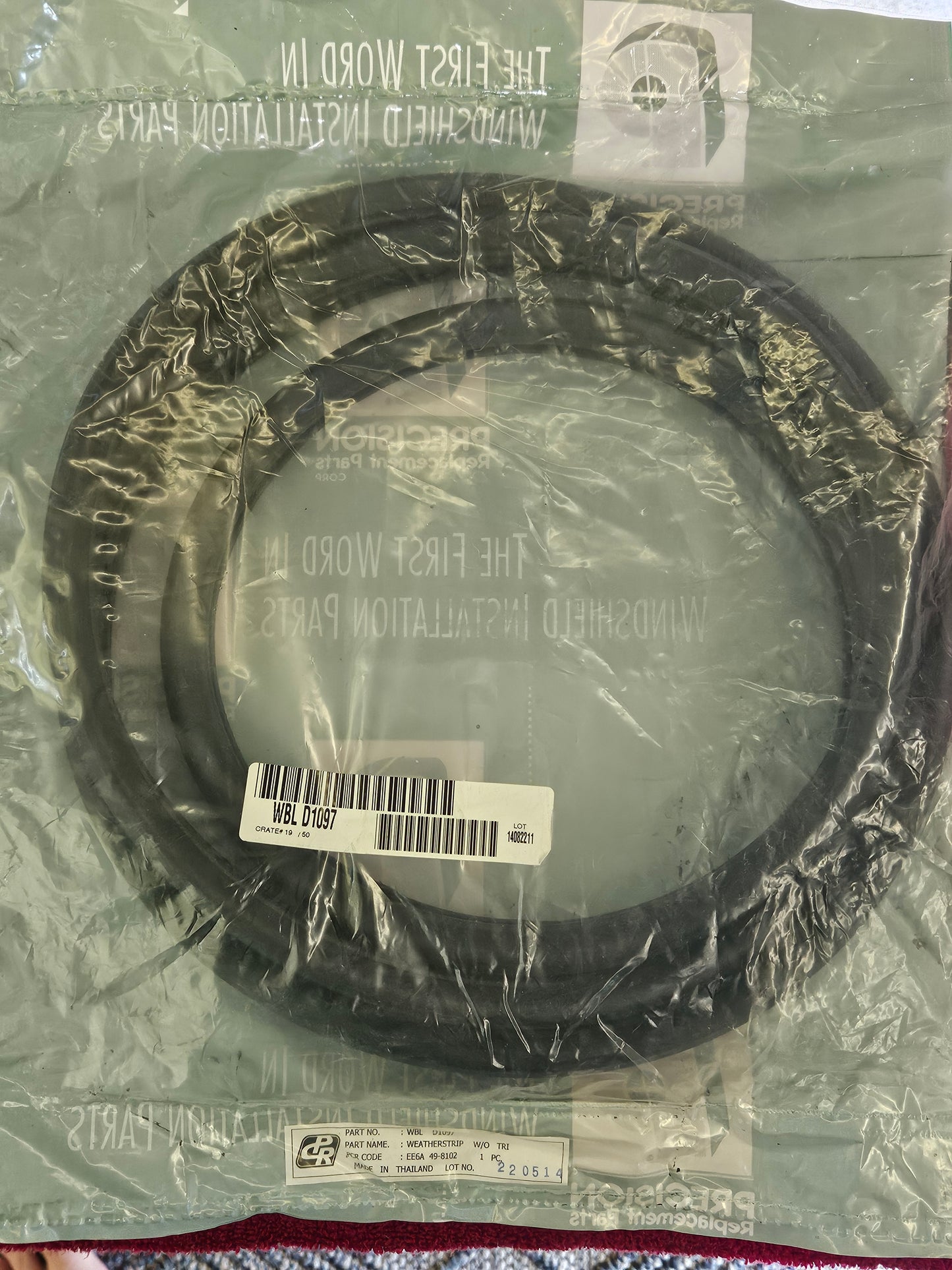 1951-1952 Ford 1C-8142084 Back Window Seal NEW