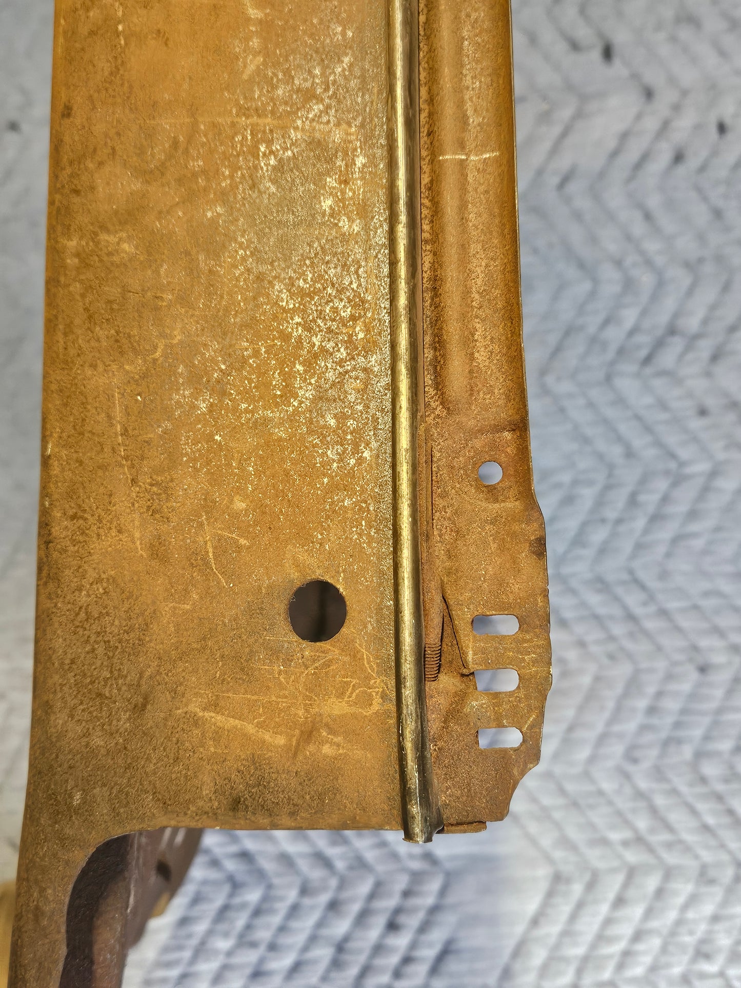 1932 Ford Radiator Grill Shell with Insert Chin Excellent Used