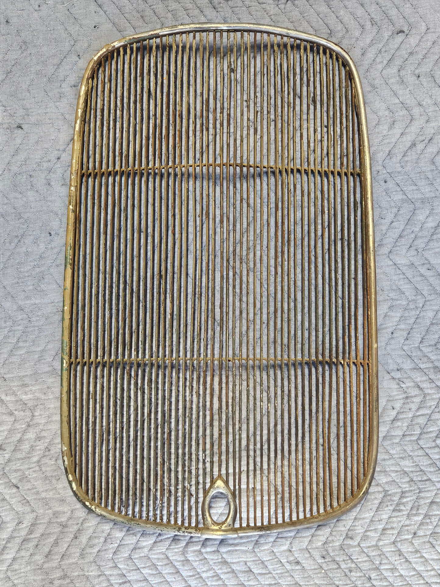 1932 Ford Radiator Grill Shell with Insert Chin Excellent Used