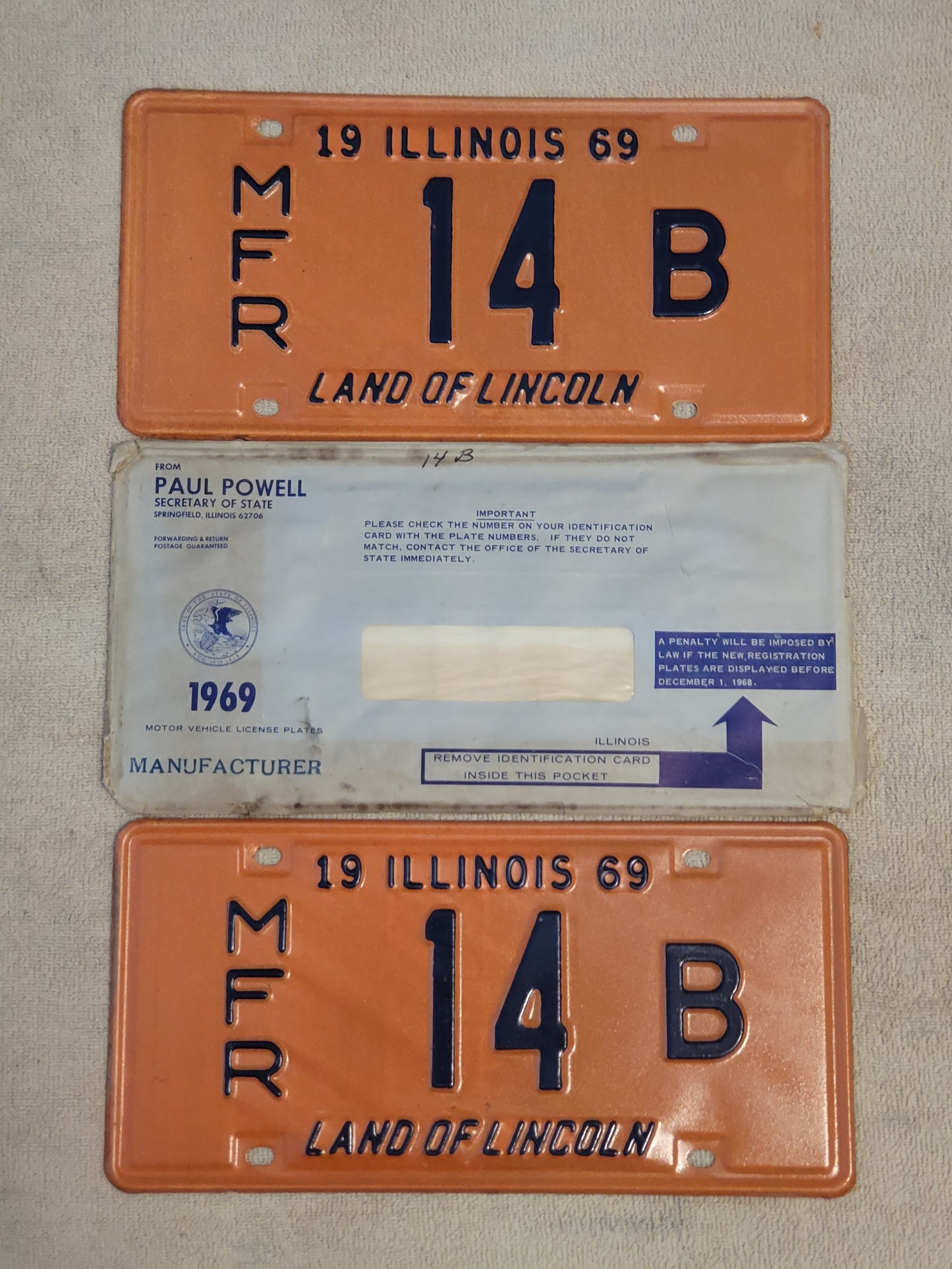 1969 Illinois Manufacturer License Plate # 14 B Pair with Envelope Original