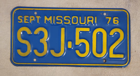 1976 SEPT Missouri License Plate Tag #S3J 502 Single Original