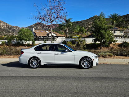 2015 BMW 328i M-Sport Sedan Staggered M3 19" wheels Heads-Up Display
