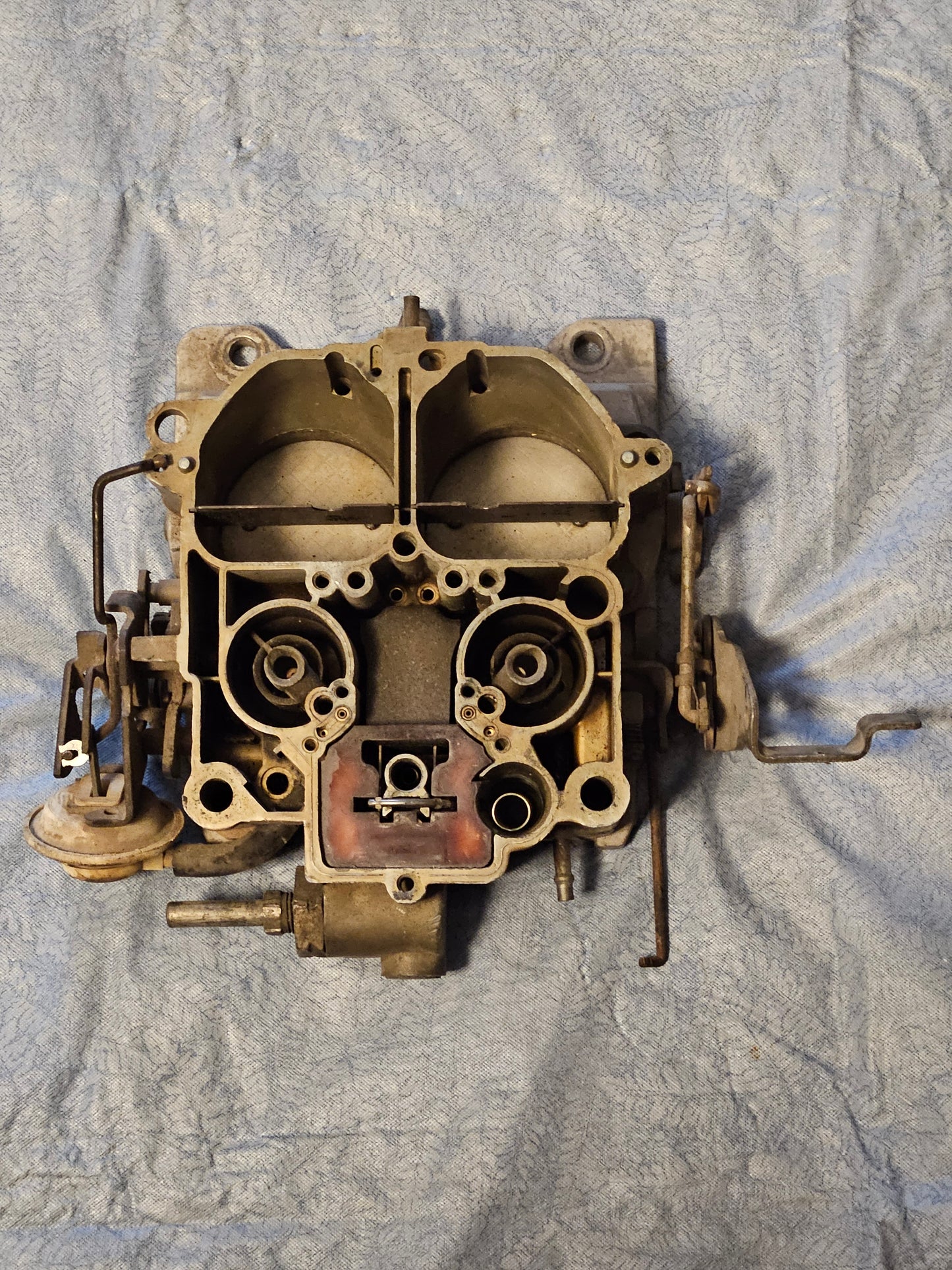 Rochester Quadrajet 4bbl Carburetor Core Parts 2nd Main Body Used