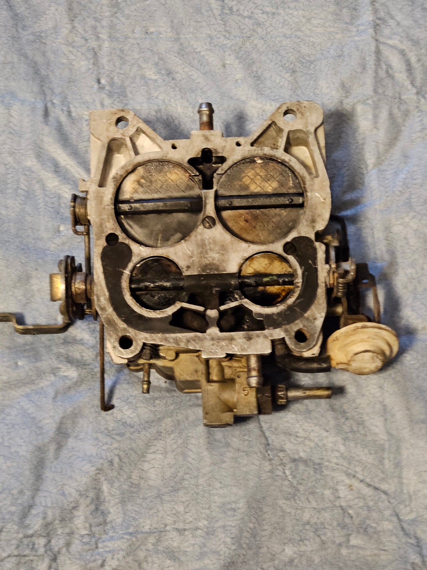 Rochester Quadrajet 4bbl Carburetor Core Parts 2nd Main Body Used