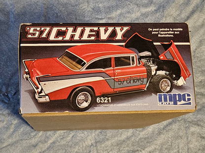 1957 Chevy Flip Nose MPC Ertl #6321 1:25 1988 Open Box Model Kit