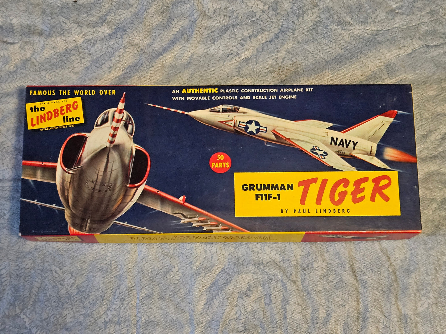 Vintage Lindberg 1:48 Grumman F11F-1 Tiger Model Airplane Kit 531-98 USED