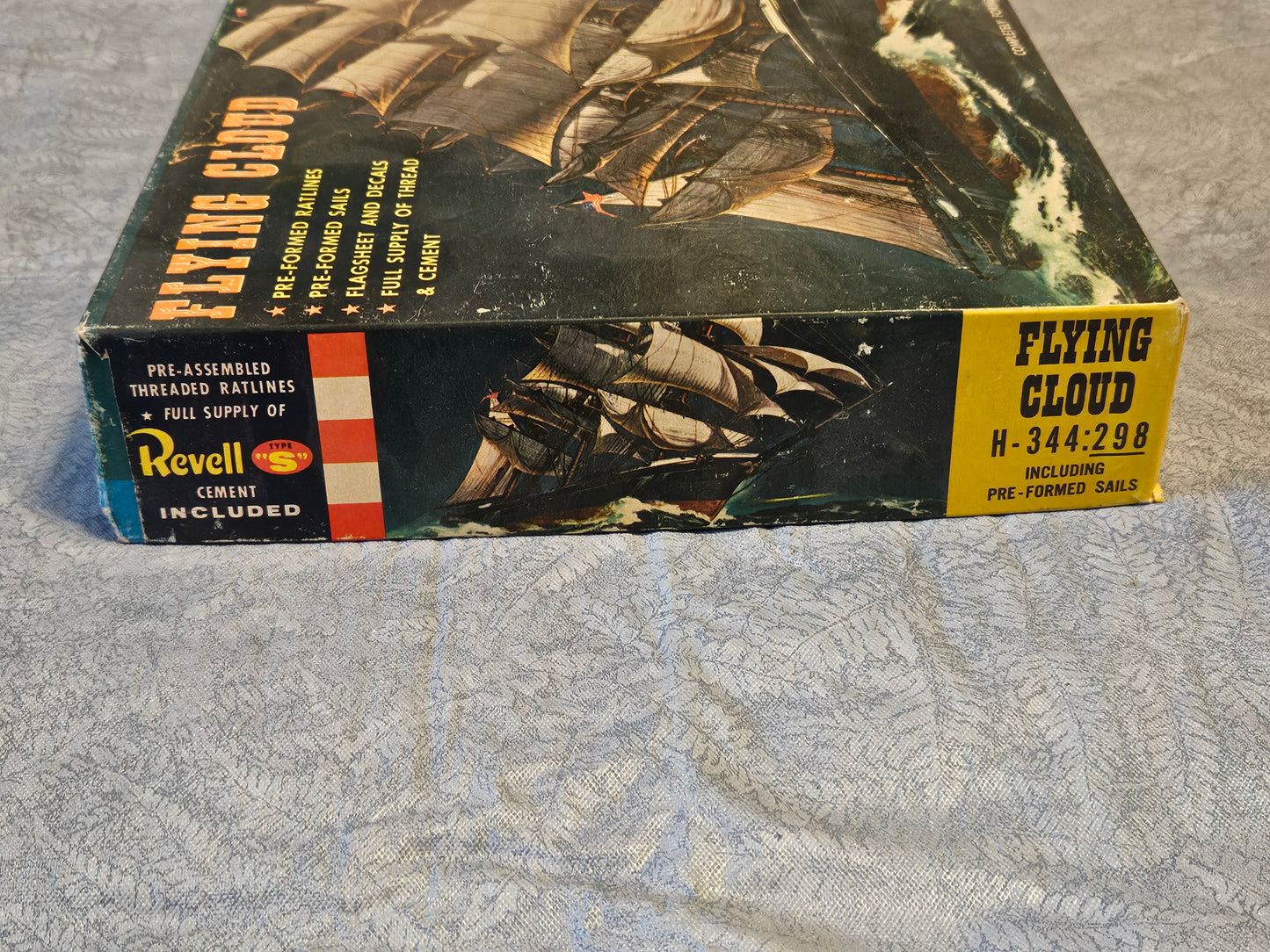Vintage Revell Model Authentic Kit Flying Cloud Boat H344-300