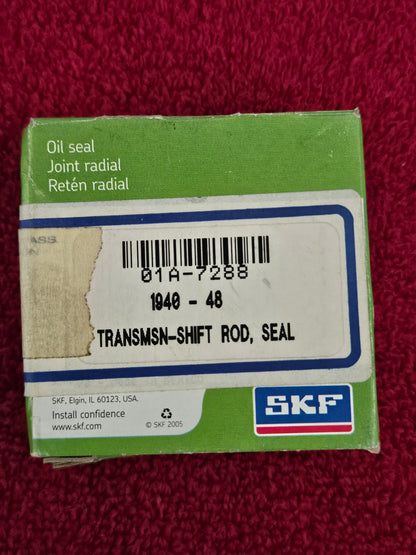 1940-1948 Ford 01A-7288 Trans Side Shift Gear Selector Seals Pair SKF 6152 NEW