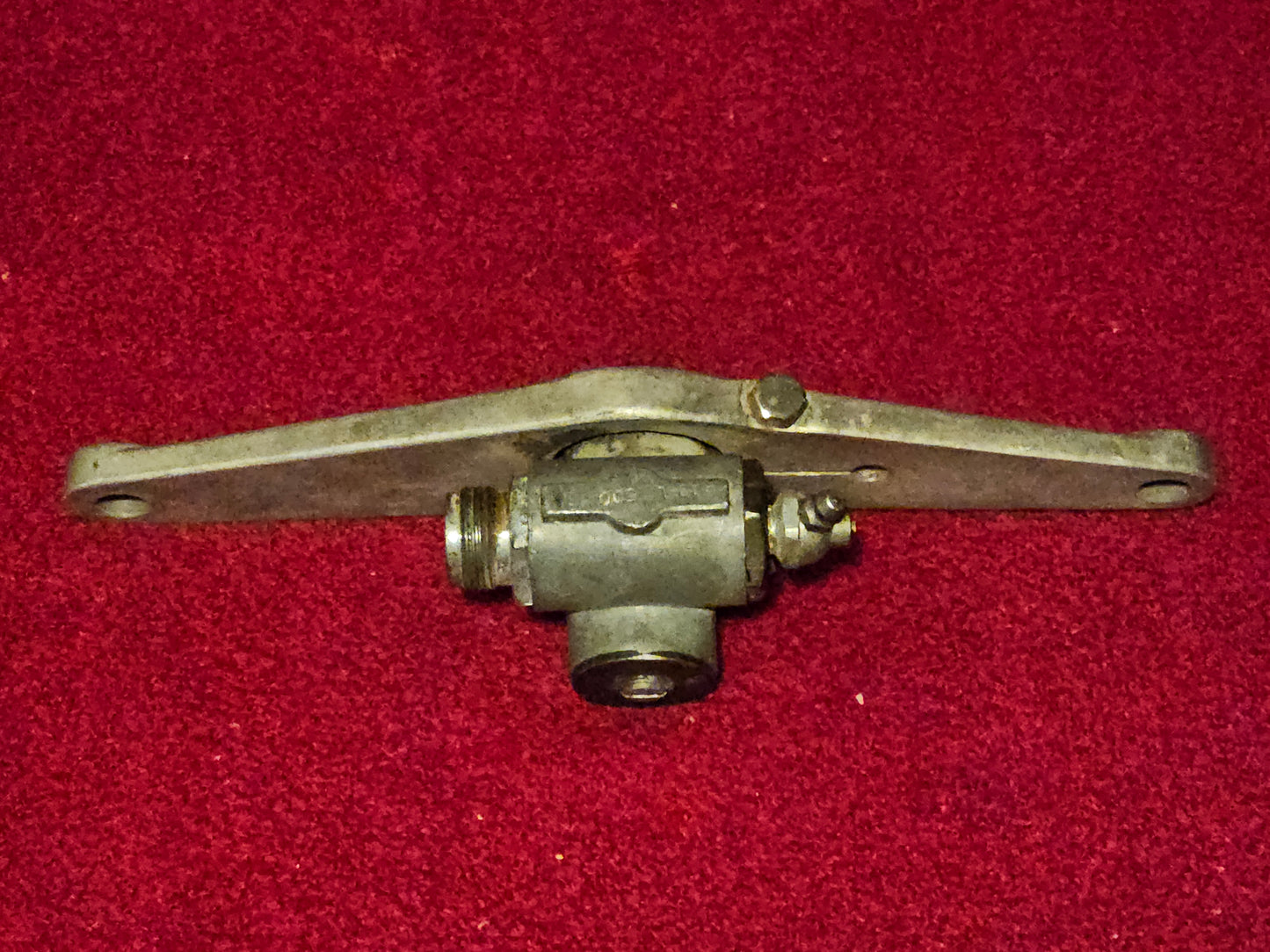 Stewart Warner 649 .500 Alemite Ford Flathead Mechanical Tach Drive Used