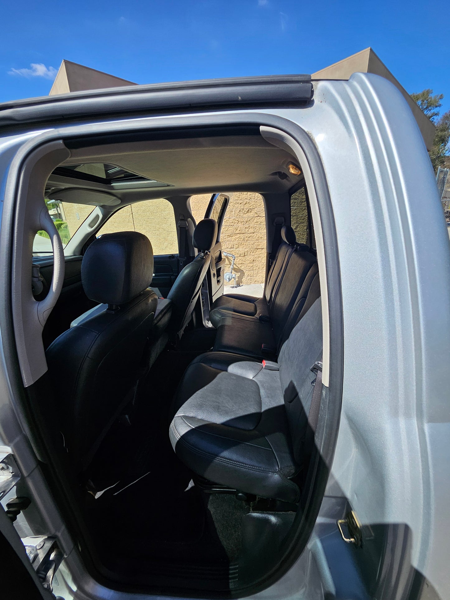 2005 Dodge Ram 1500 Big Horn 5.7L Hemi RWD Sunroof Leather PRICE DROP