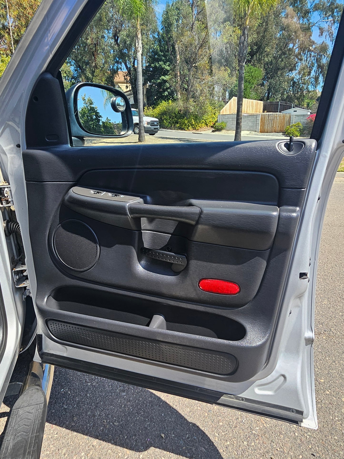 2005 Dodge Ram 1500 Big Horn 5.7L Hemi RWD Sunroof Leather PRICE DROP