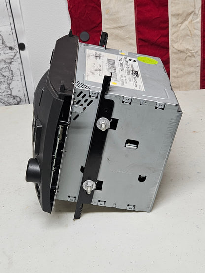 2003-2006 Cadillac AM FM Cassette CD Player Receiver OEM GM 25753338 USED