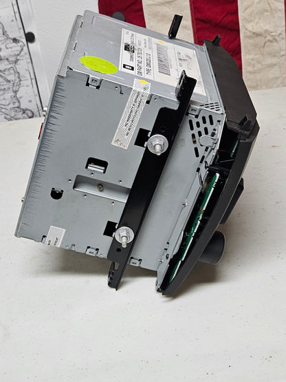 2003-2006 Cadillac AM FM Cassette CD Player Receiver OEM GM 25753338 USED