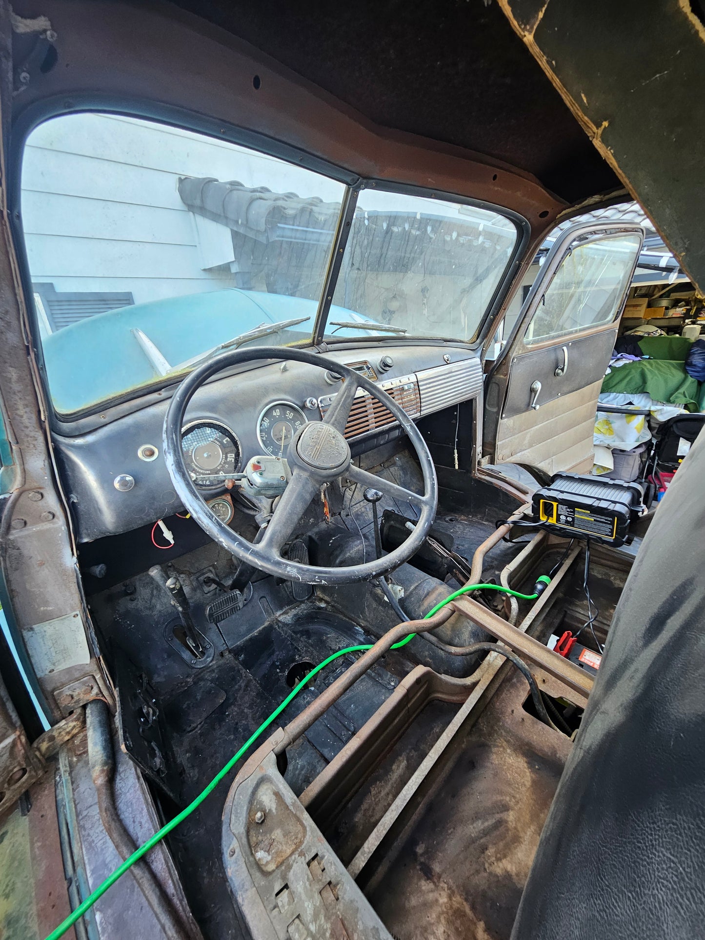 1948 Chevrolet Loadmaster COE Cabover – Classic Tilt-Bed Hauler SOLD