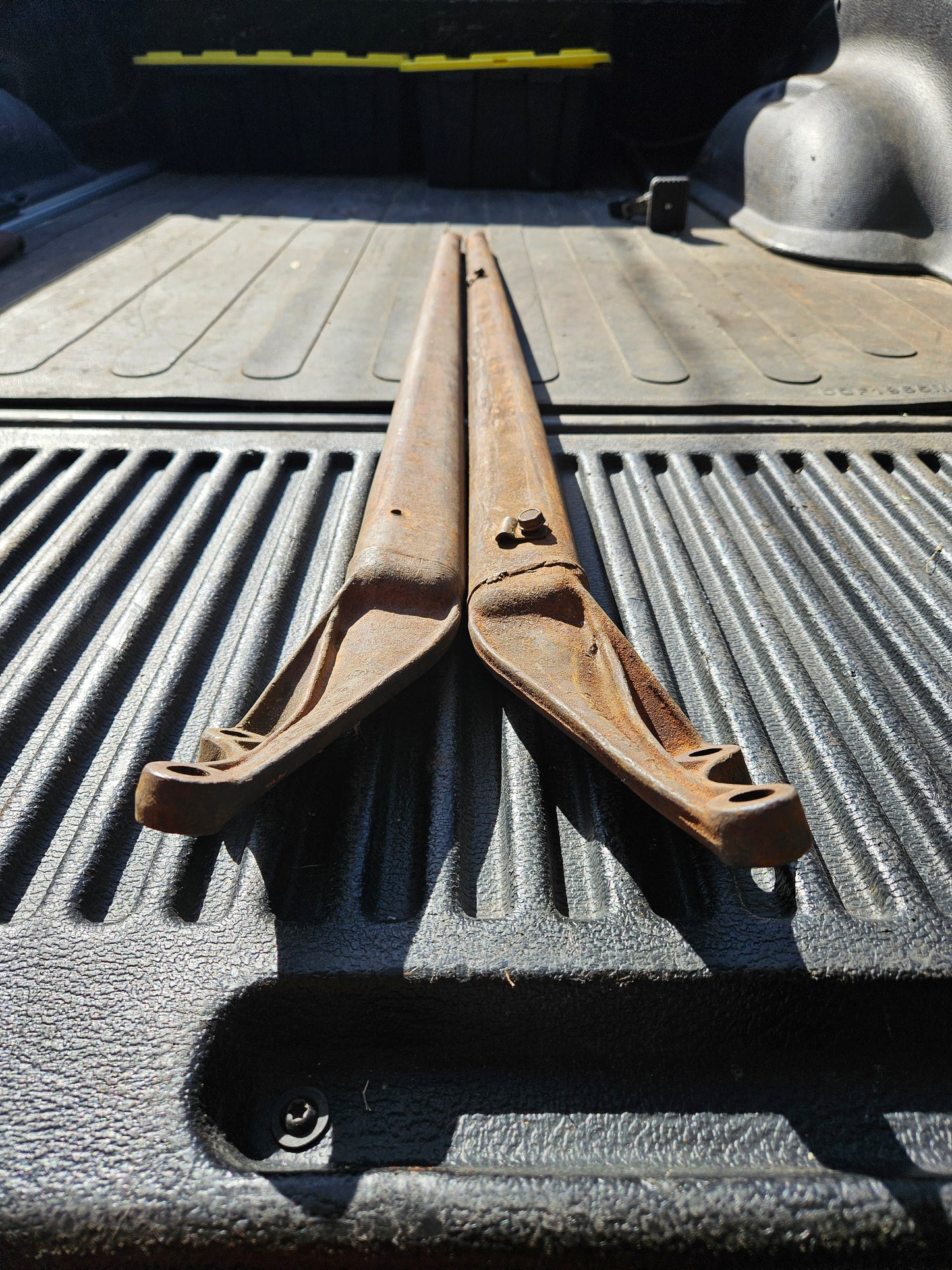 1942-48 Ford 21A-4750/21A-4751 Rear Radius Rods Trailing Arms Pair Used