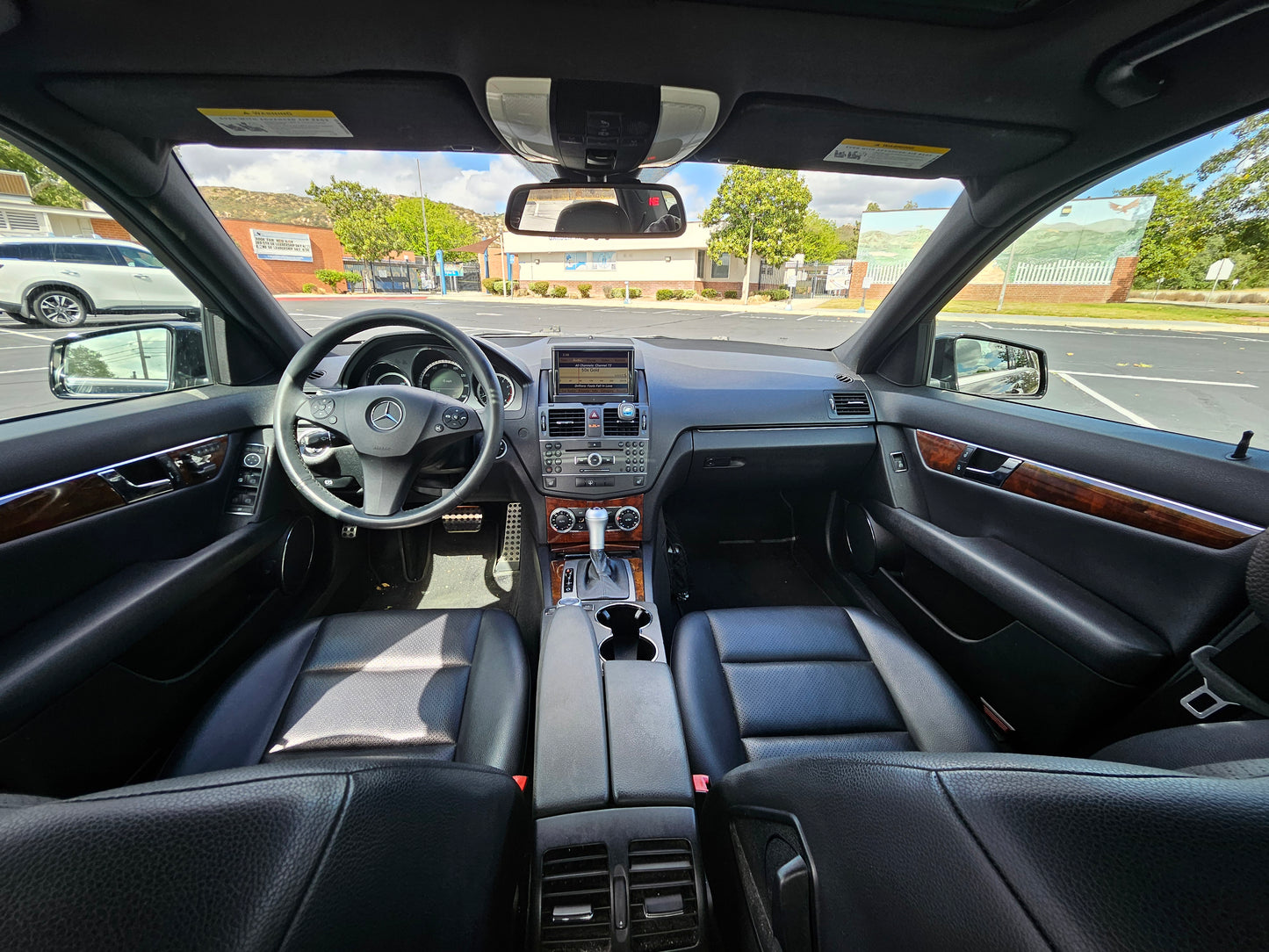 2011 Mercedes-Benz C300 Sport – Sporty RWD Luxury SOLD