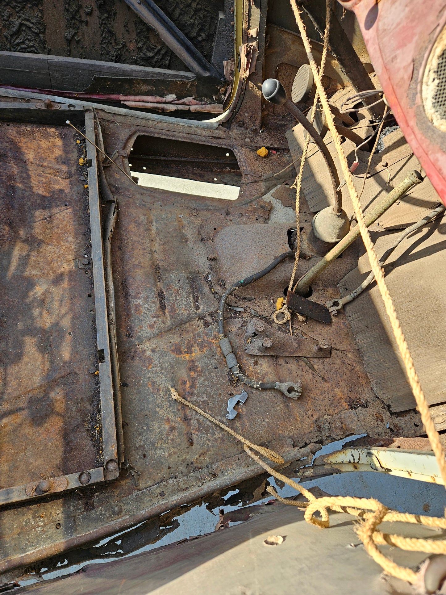 1934 Ford Roadster Project – All Steel, Rumble Seat, 8BA Flathead, CA Title!