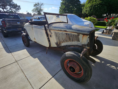 1934 Ford Roadster Project – All Steel, Rumble Seat, 8BA Flathead, CA Title!