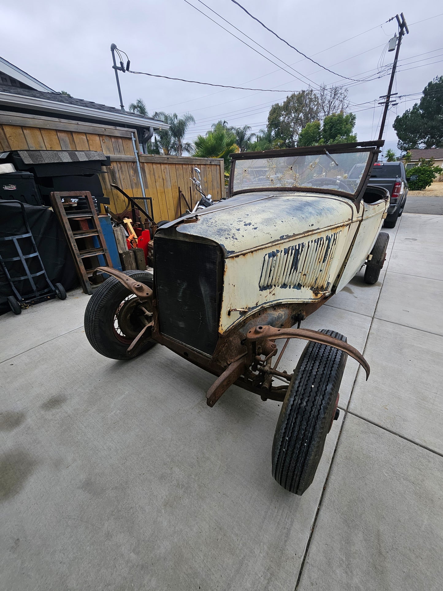 1934 Ford Roadster Project – All Steel, Rumble Seat, 8BA Flathead, CA Title!
