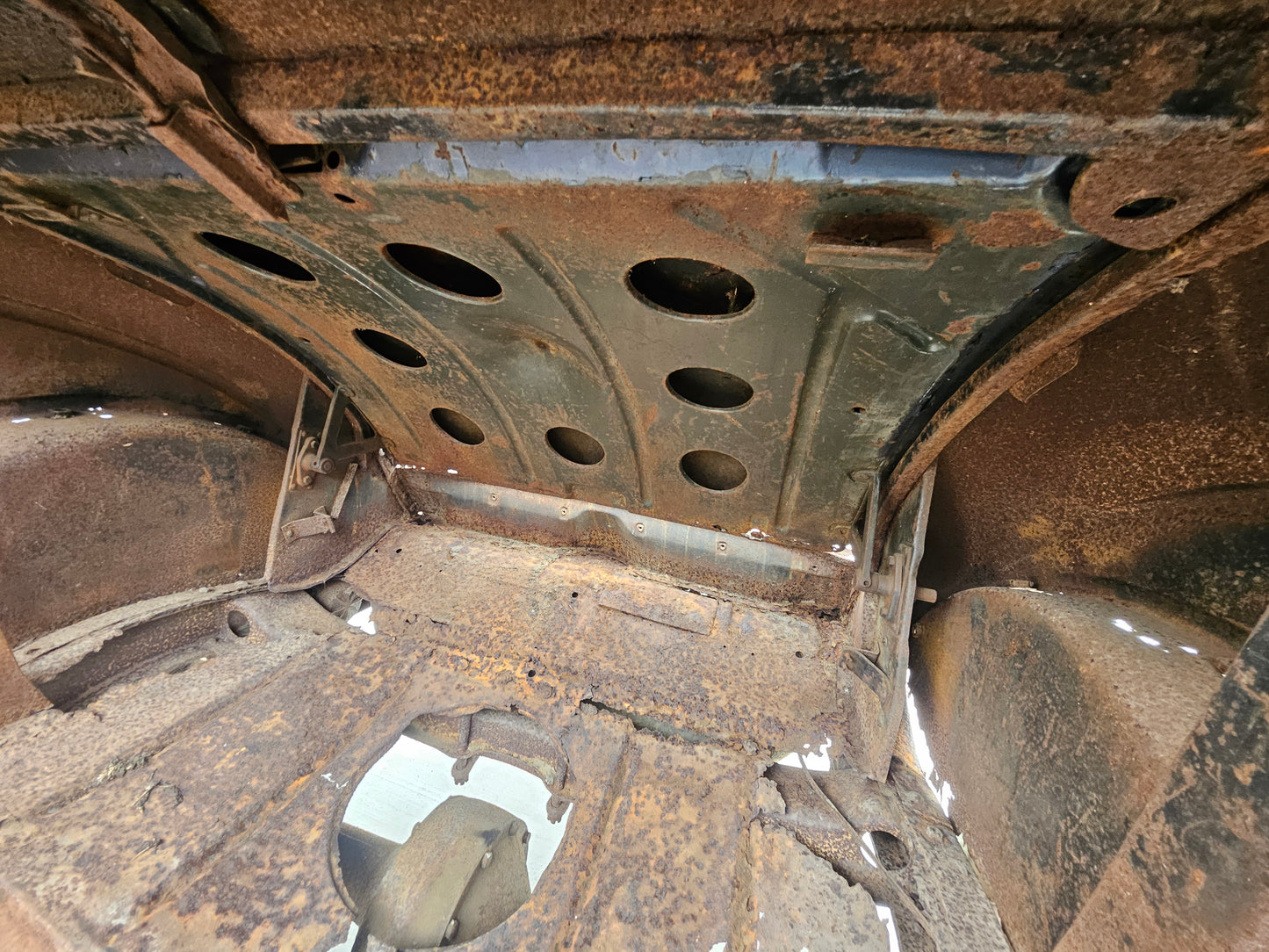 1934 Ford Roadster Project – All Steel, Rumble Seat, 8BA Flathead, CA Title!