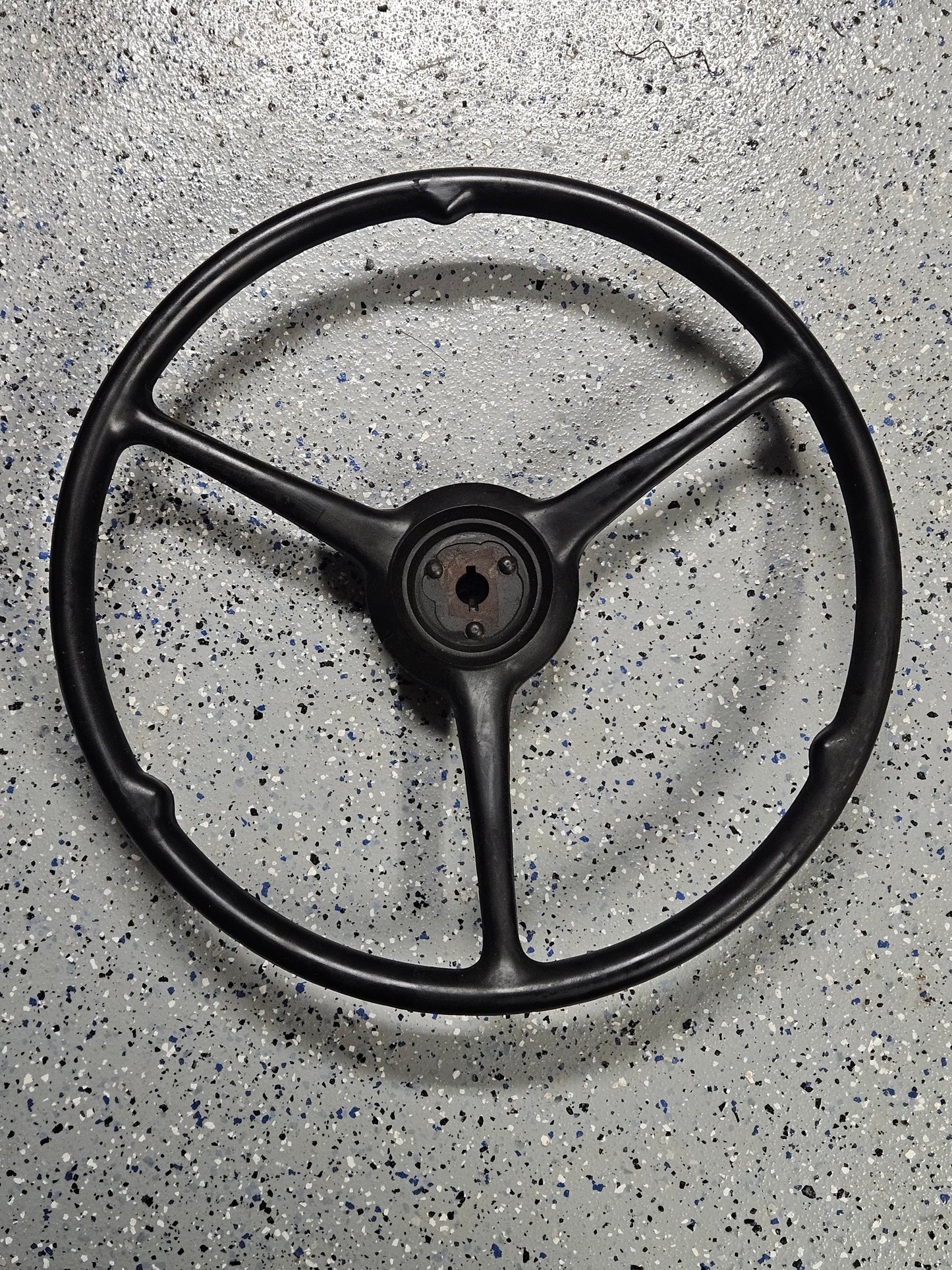 1933–34 Ford V8 Model 40 Steering Wheel New Part No. 40-3600 Never Installed