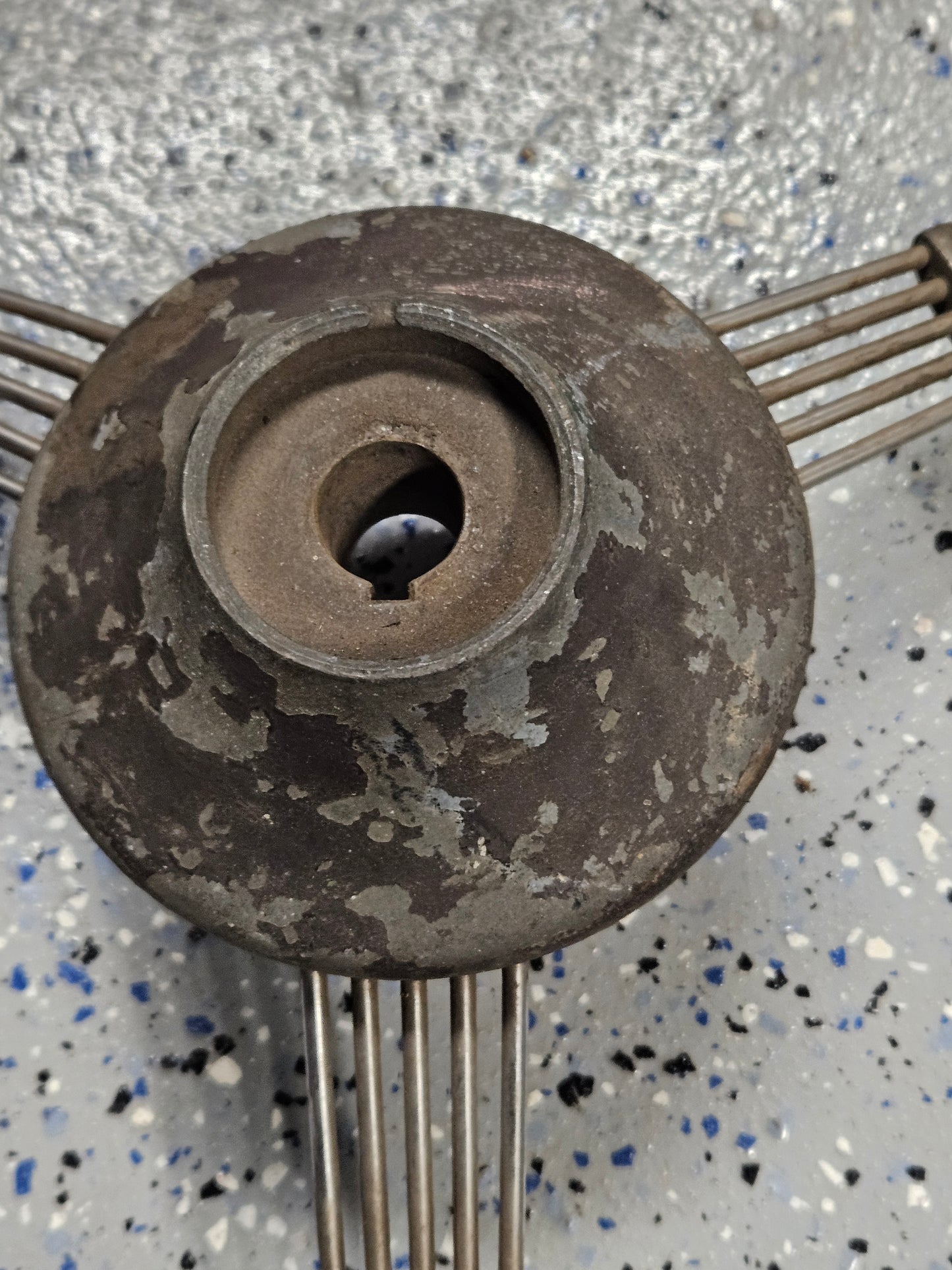 1938-1939 Ford 81A/91A-3600 17" Banjo Steering Wheel Original OEM V8 Hot Rod