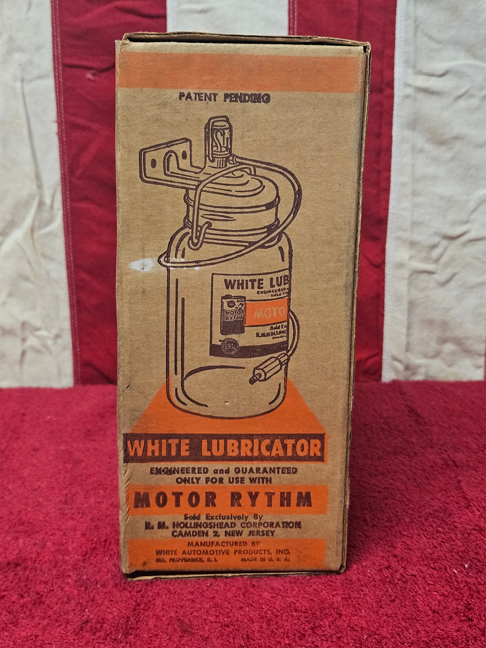White Lubricator Motor Rythm NOS original box