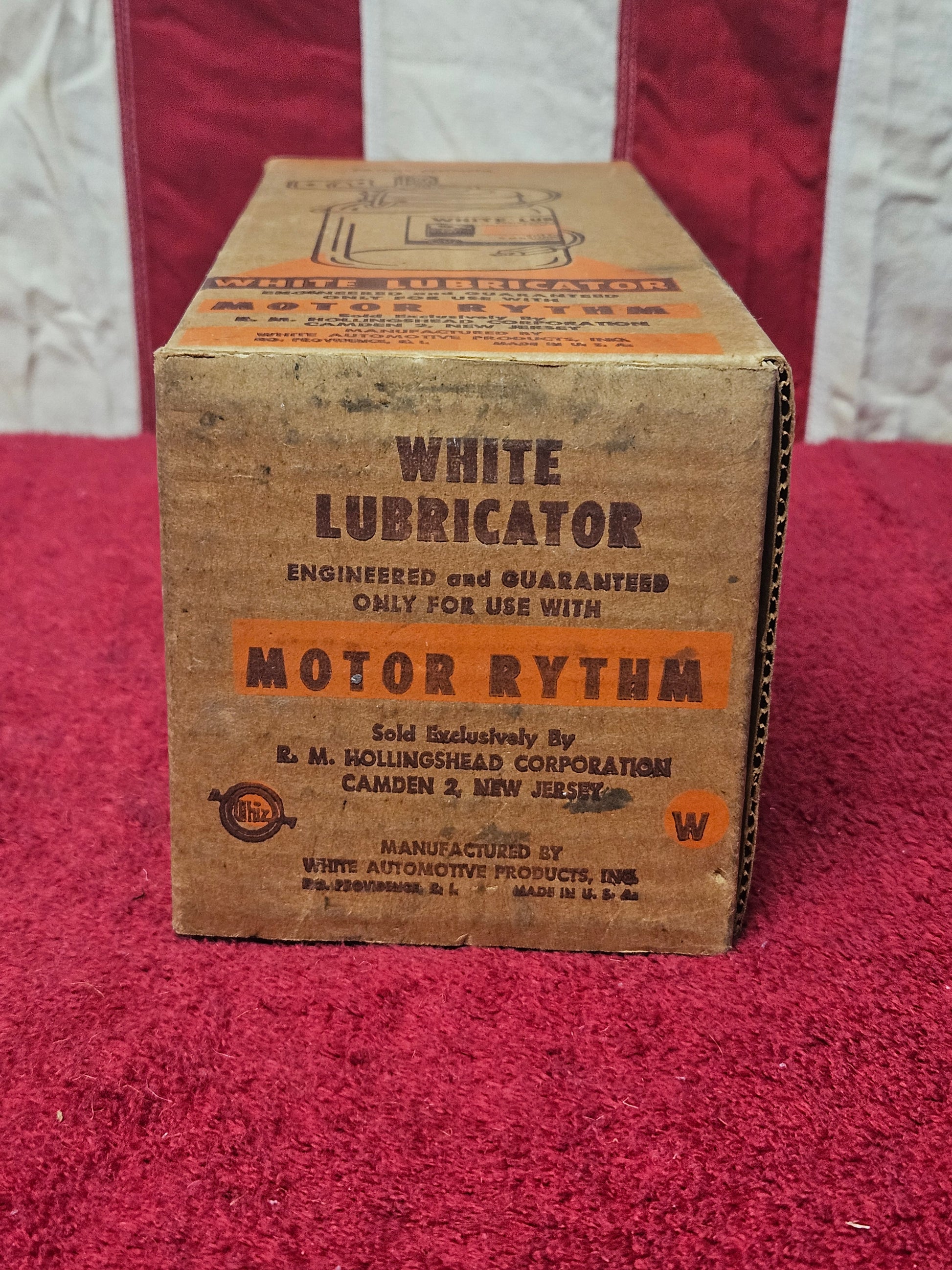 White Motor Rythm box end