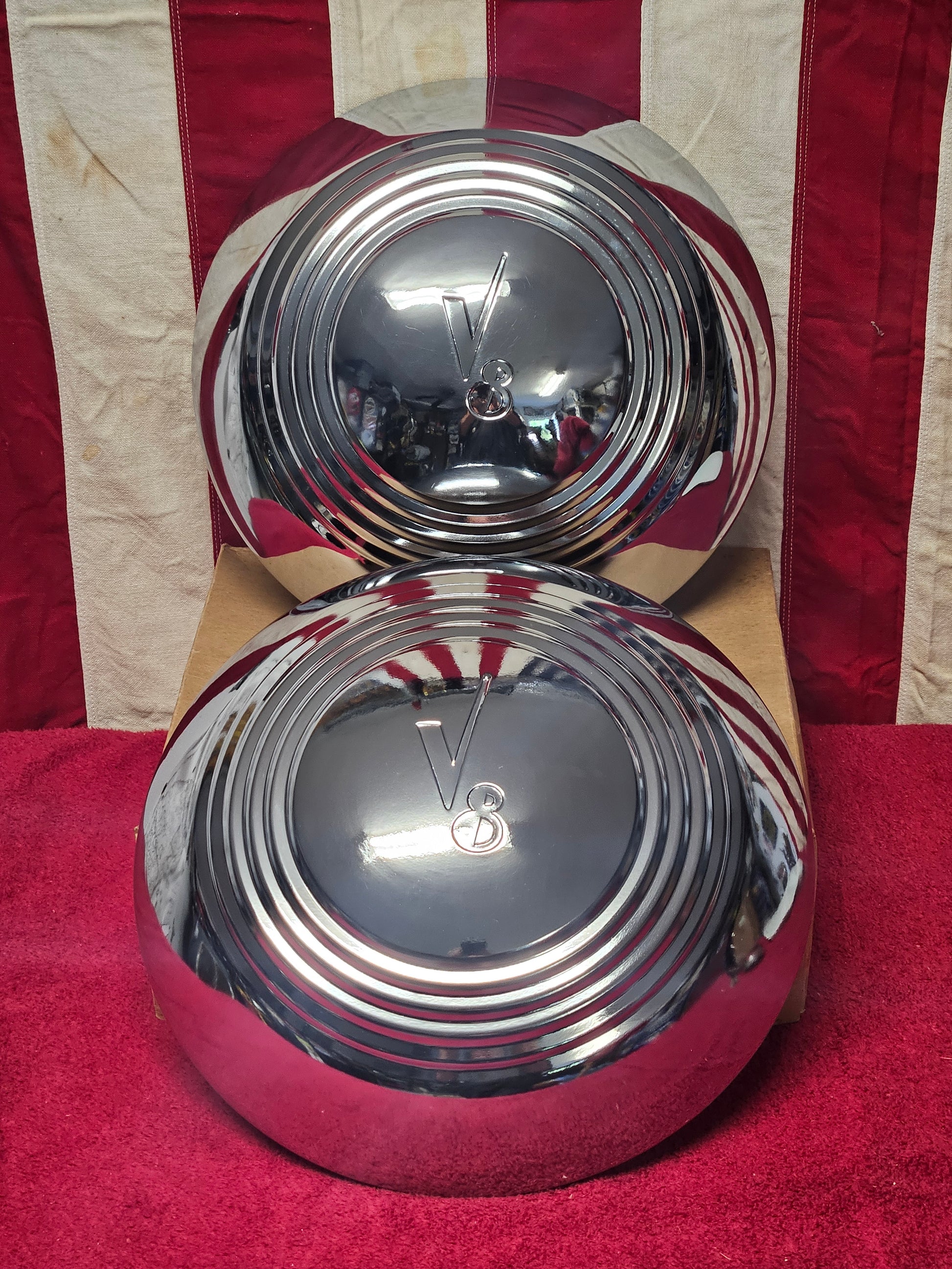 Pair of NORS Ford V8 wide five hubcaps 2028C, full nickel and chrome plated