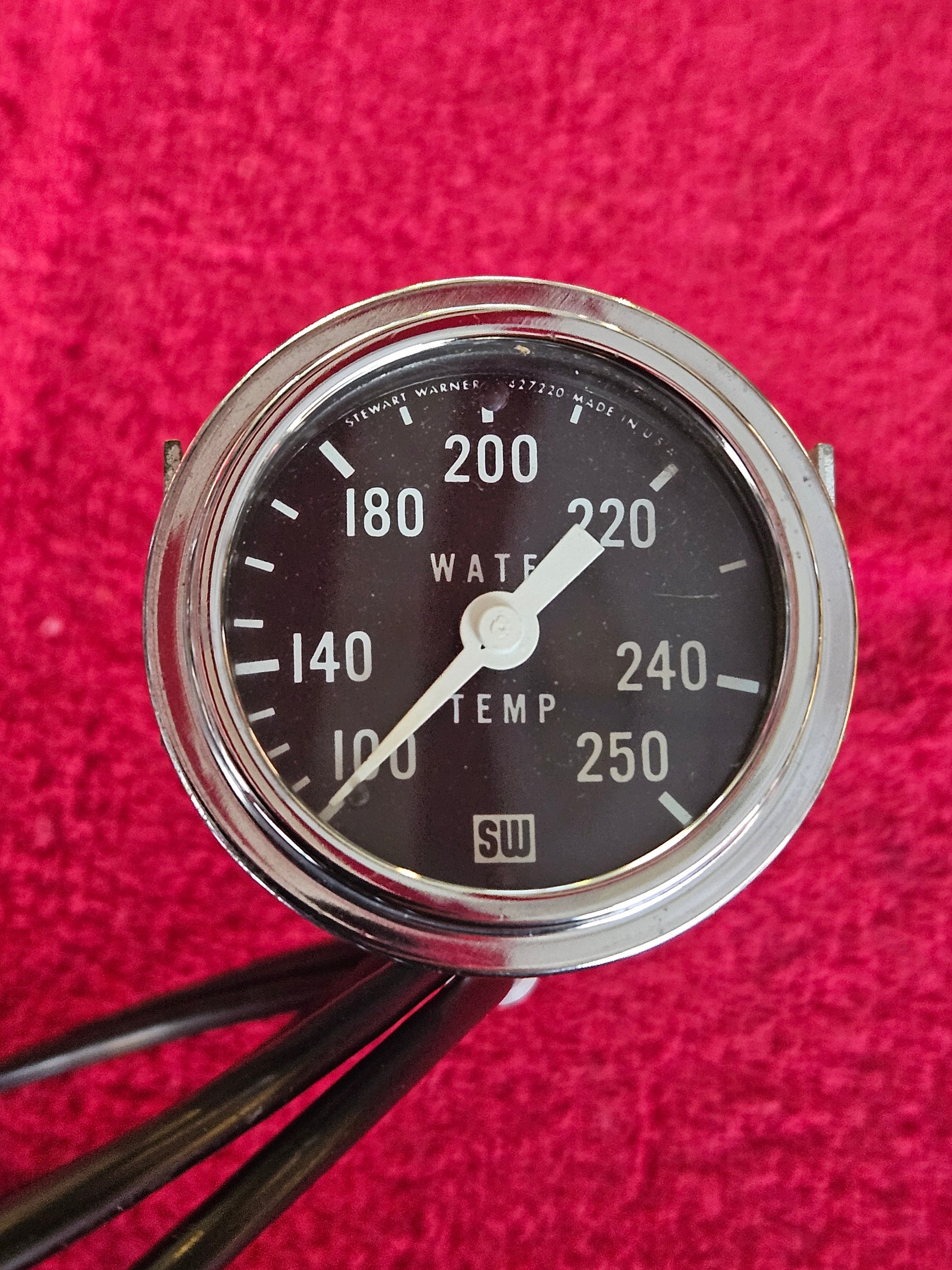 Stewart Warner 427220 water temperature gauge, 2-1/8 inch black face with chrome bezel