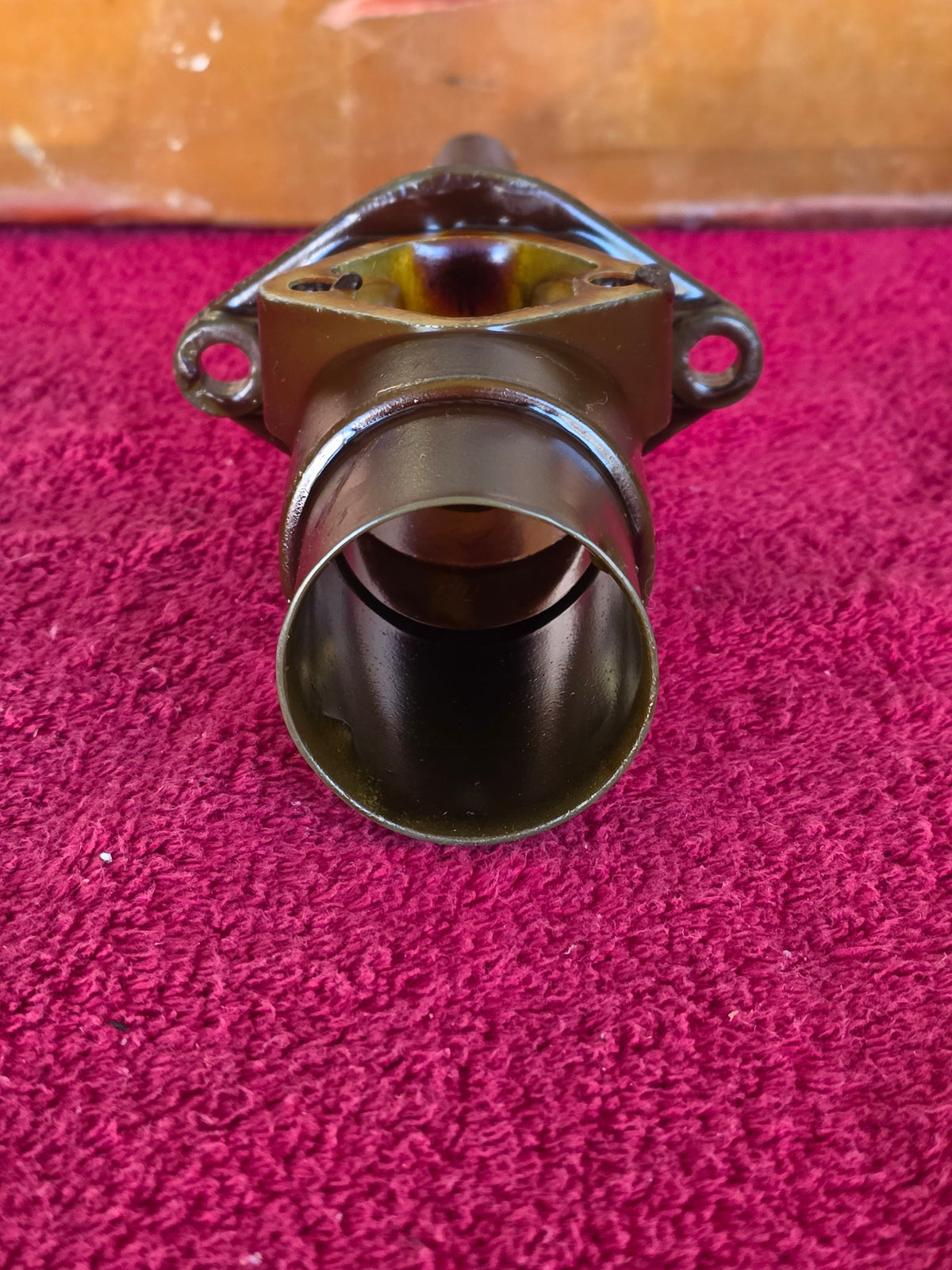Bell mouth end of the Ford 48-9415 fuel pump stand