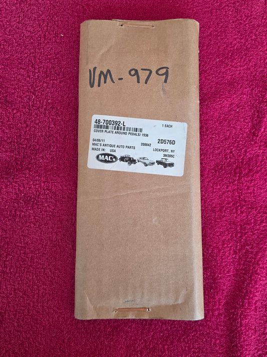 Original box as received, marked 48-700392-L, cover plate around pedals 1936