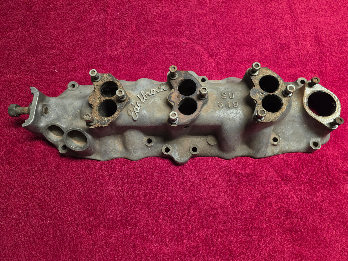 Edelbrock SU-349 3x2 intake manifold 1949-53 Ford Mercury flathead V8, top view