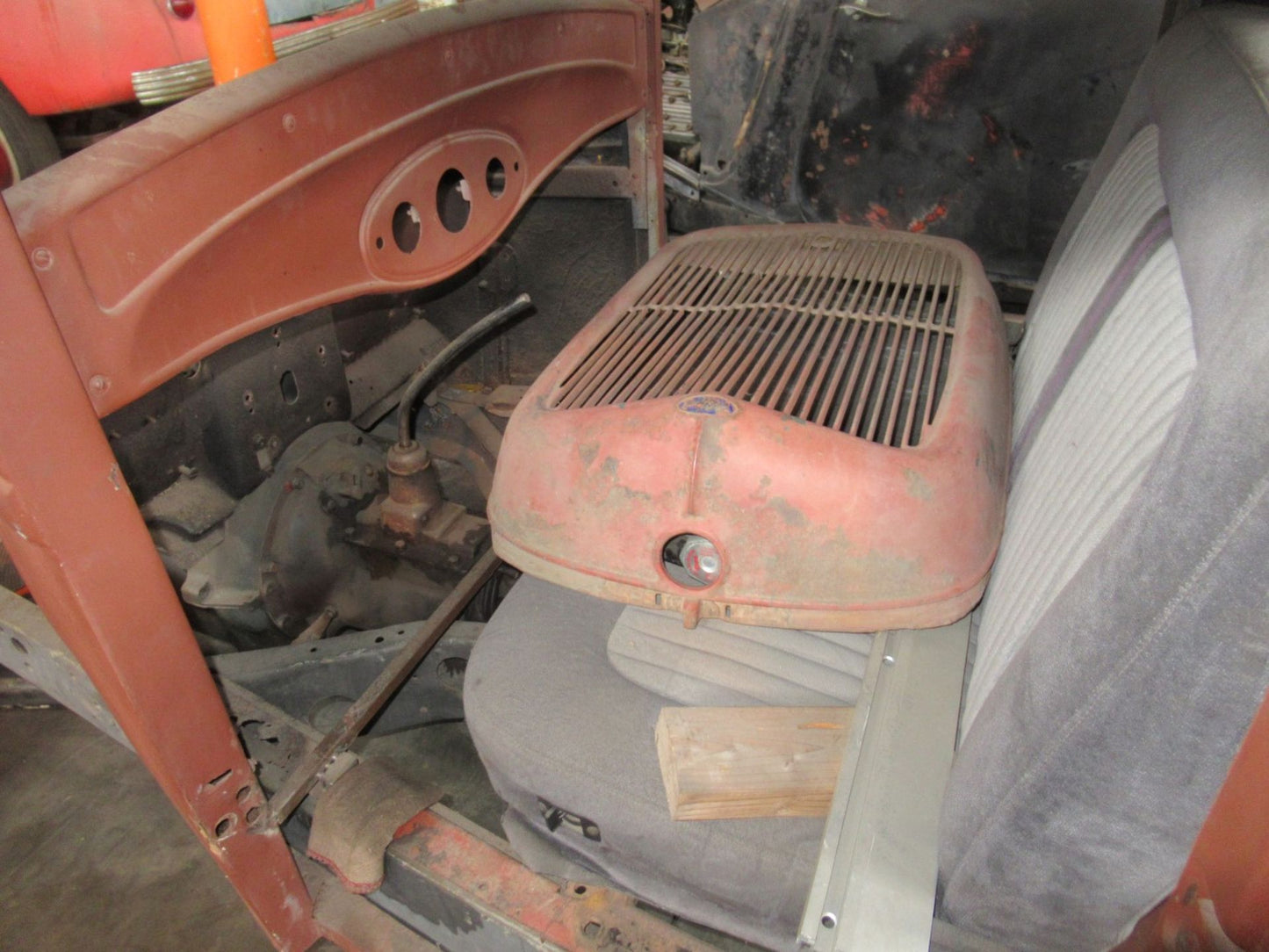 1933 Ford Pickup Hot Rod PROJECT – Chopped, Channeled, Flathead V8!